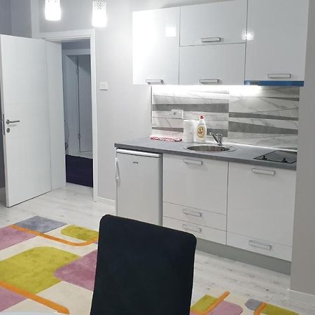 الشقق الفندقية Niفي  Apartman Sweet Dreams 2 المظهر الخارجي الصورة