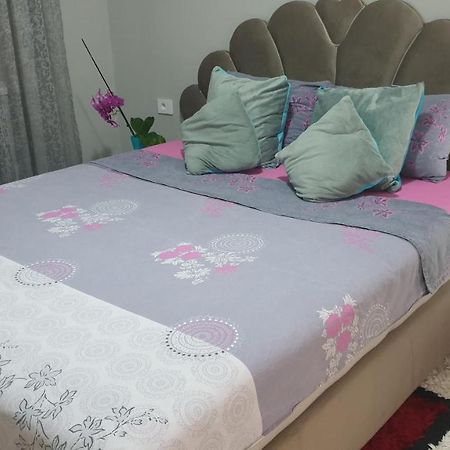 الشقق الفندقية Niفي  Apartman Sweet Dreams 2 المظهر الخارجي الصورة