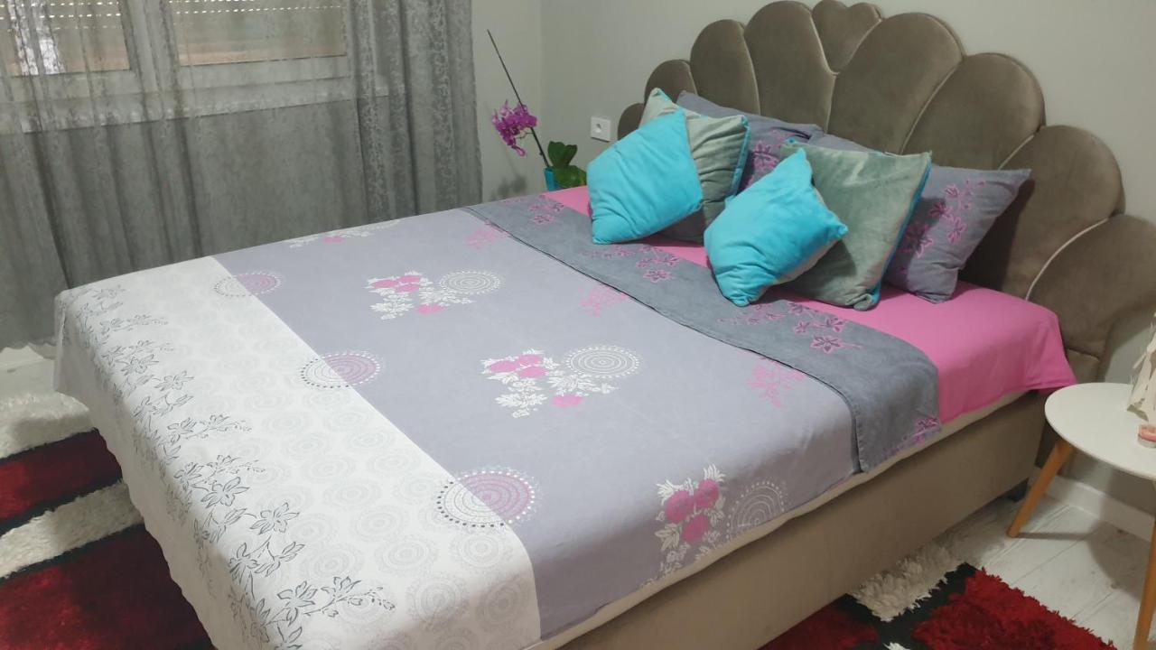 الشقق الفندقية Niفي  Apartman Sweet Dreams 2 المظهر الخارجي الصورة